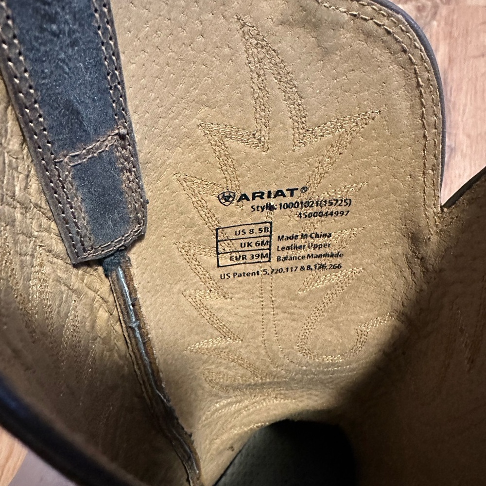 Ariat Heritage Western R-Toe Boots - Picture 8 of 8